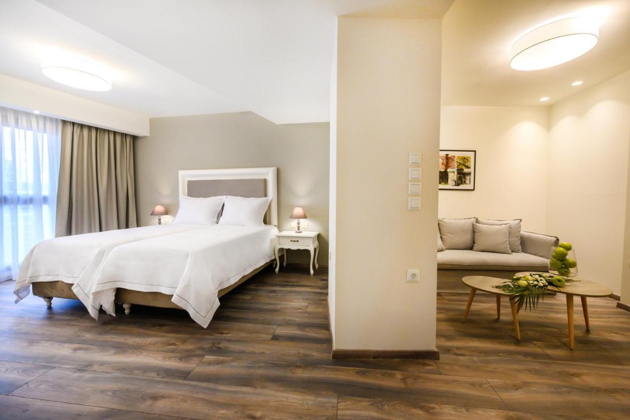 Emerald Suites 弗洛里纳 外观 照片